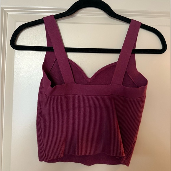 A&F Ribbed Tank Top - Picture 3 of 4